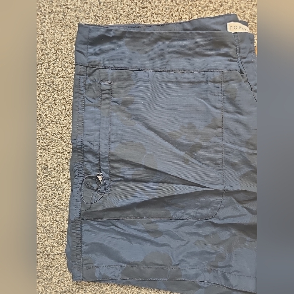 VTG Tommy Hilfiger Board Athletic Womens Shorts Navy W Black Floral Womens 14 - Picture 15 of 16